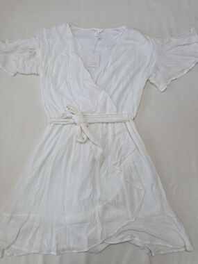 LC Lauren Conrad Ivory Wrap Dress with Tie